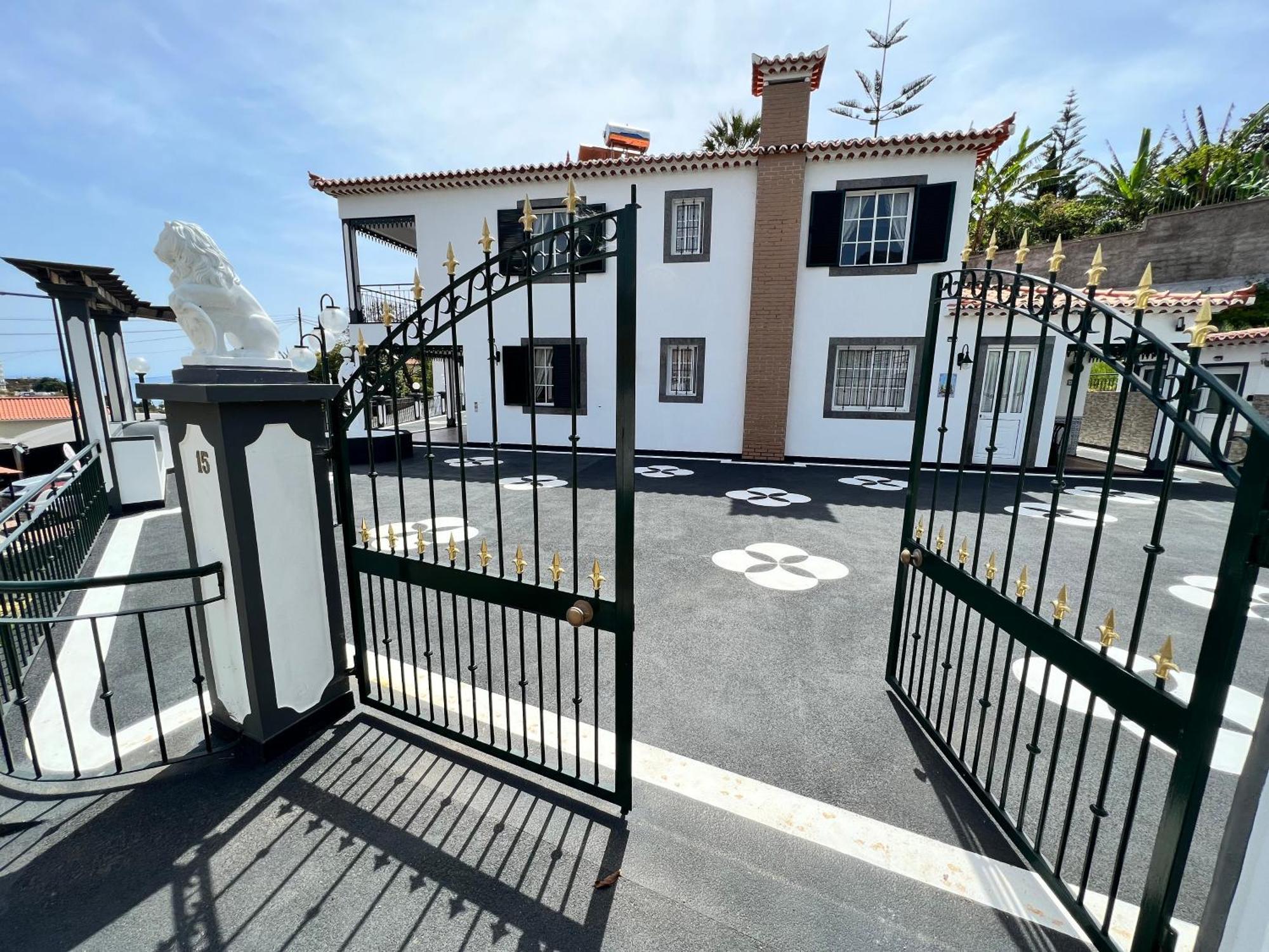 Classic Tranquil Madeiran 4-Bedroom Villa Funchal Dış mekan fotoğraf